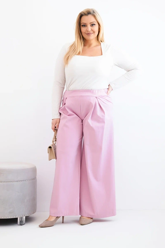 Moteriški Plus Size kelnės su plačiomis kojomis ir raukšlėmis šviesiai violetinės