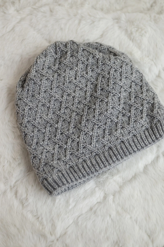 Cap with fleece Kratka K204 light gray