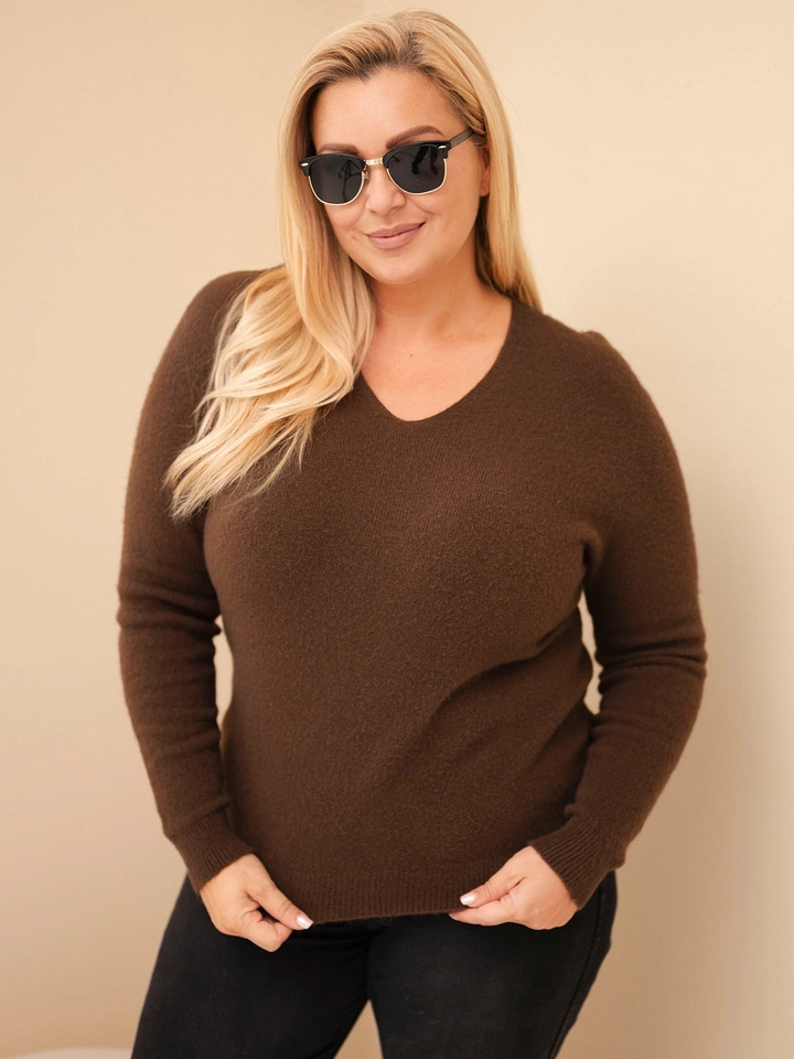 Plus Size women's sweater with baby alpaca with long sleeves brown