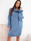 A sweater women's long with wool blend and turtleneck jeans
