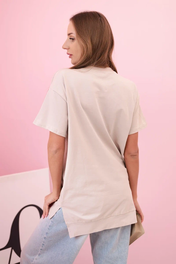 Women's oversized cotton T-shirt with a heart and fringes beige