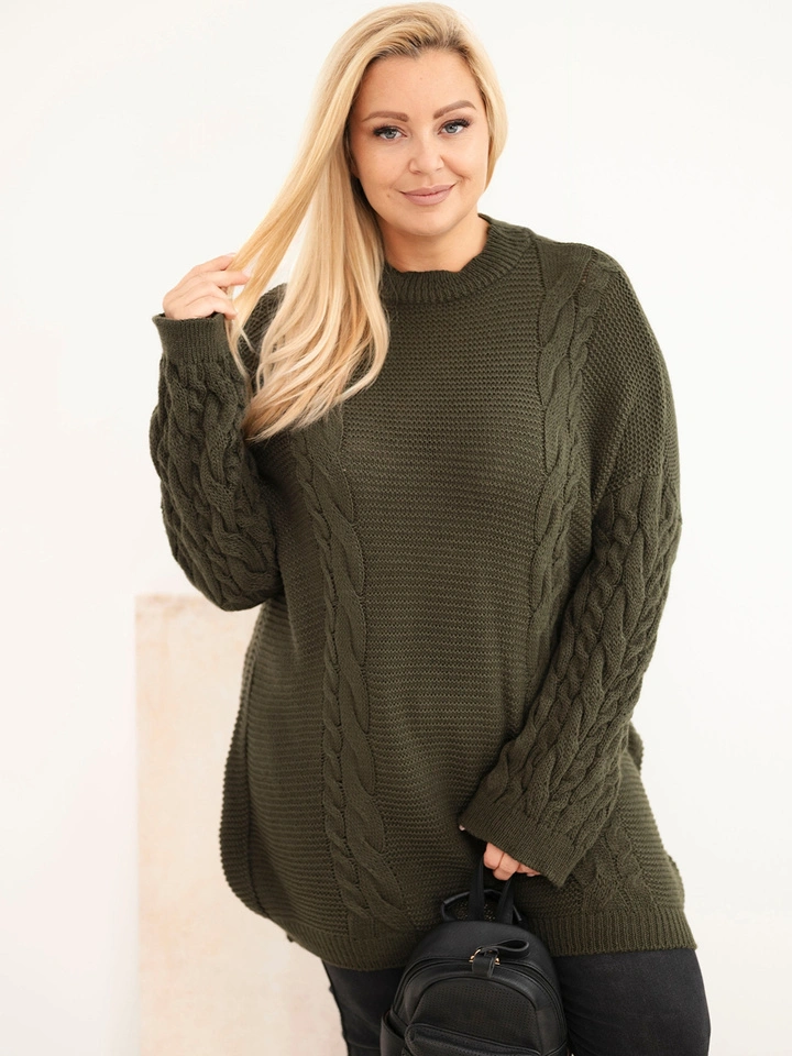 Plus Size Women's Sweater with Cable Knit Pattern khaki