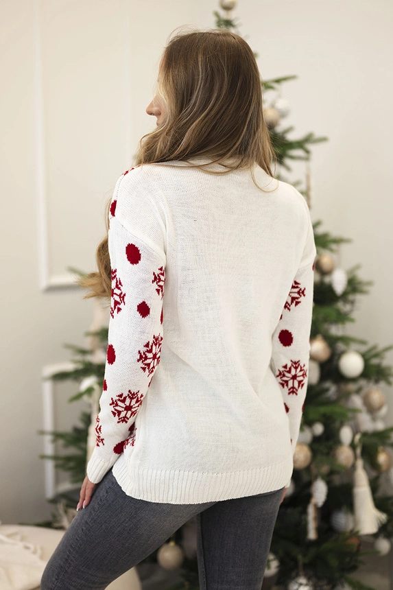 Christmas sweater with bear ecru