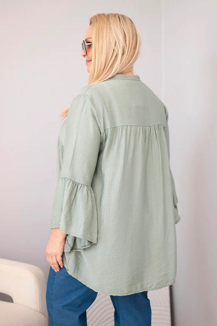Damen-Viskosebluse in Plus-Size mit Rüschenärmeln und V-Ausschnitt khaki