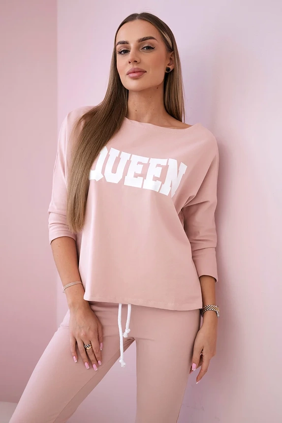 Set with Queen print dark powdered pink