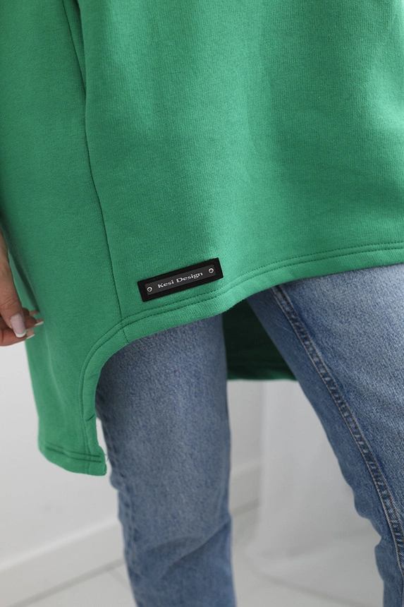 Isoliertes Sweatshirt mit längerem Rücken hellgrün