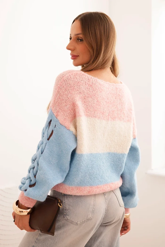 Sweter damski w pasy z warkoczami na rękawach z wełny jasno różowy + niebieski