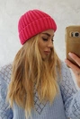 Čiapka s otočením nahor Magda K293 fuchsiová