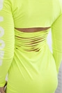 Zerlumptes gelbes Neonkleid