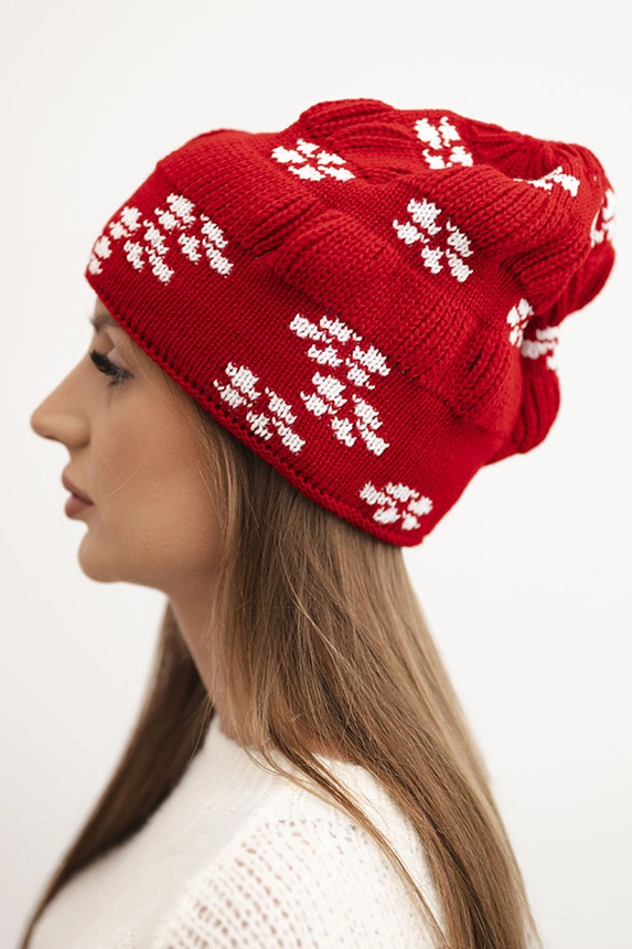 Women's winter knitted hat with snowflake pattern K463 red