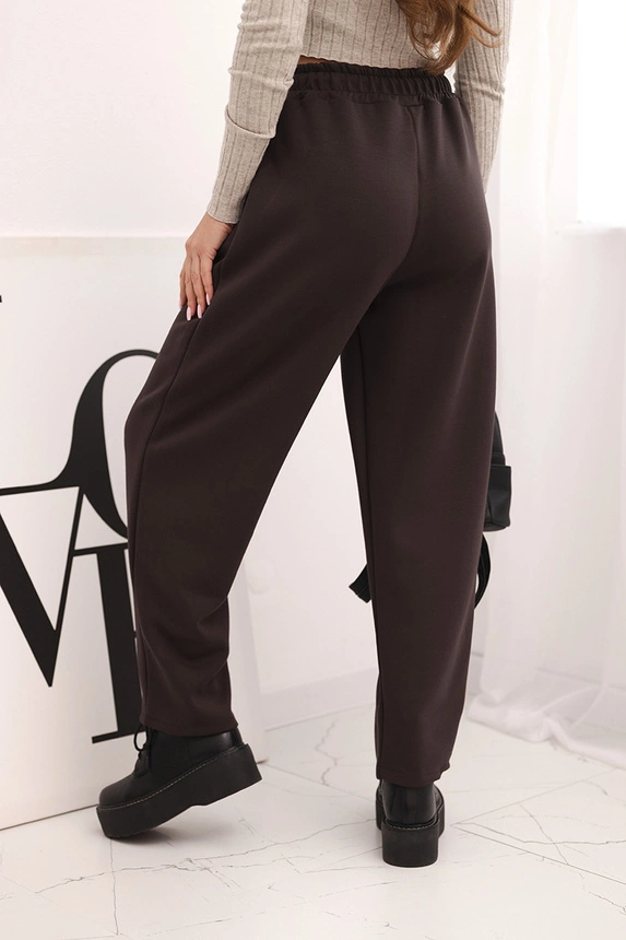 Elegant women's high-waisted trousers with a tie at the waist brown