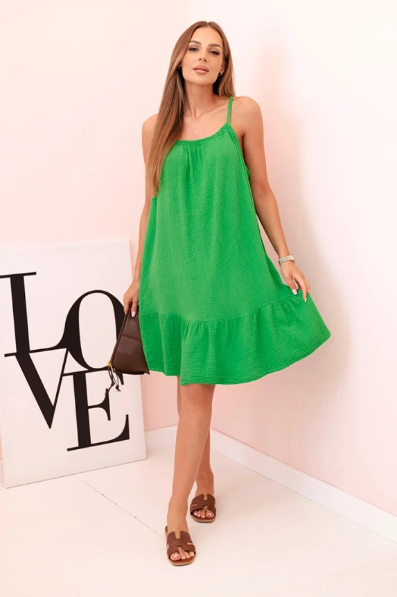 Damenkleid aus Musselin mit Trägern und Rüschen grün