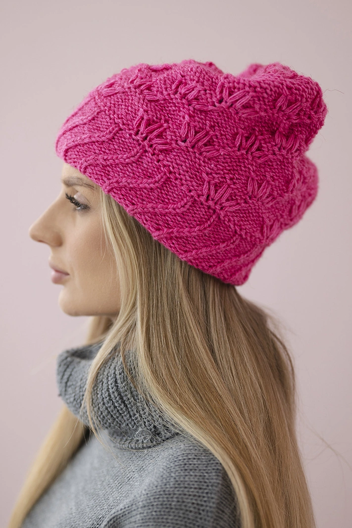 Women's cap Dagmara K332 pink