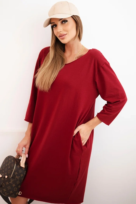 Moteriška suknelė Plus Size su medvilne, tiesaus silueto ir 3/4 rankovėmis bordo