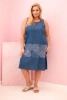 Plus size women's sleeveless dress with decorative pattern denim