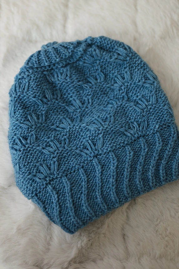 Women's cap Dagmara K332 turquoise