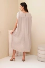 Damenkleid aus Viskose plissiert mit kurzen Ärmeln fango
