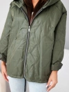 Damenjacke mit Kapuze gesteppt khaki