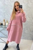 Isoliertes Kleid mit Kapuze dunkelrosa