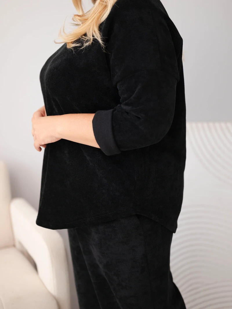 Komplet damski Plus Size z wiskozy sztruksowy z szerokimi spodniami i bluzą czarny