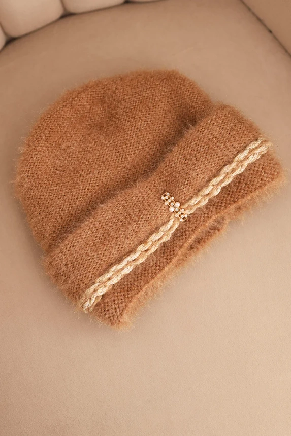Women's winter fluffy hat with pearls and decorative weave camel