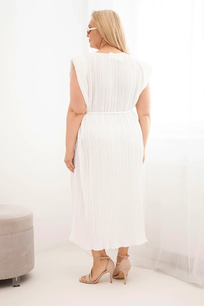 Women's plus-size viscose pleated dress with tie ecru