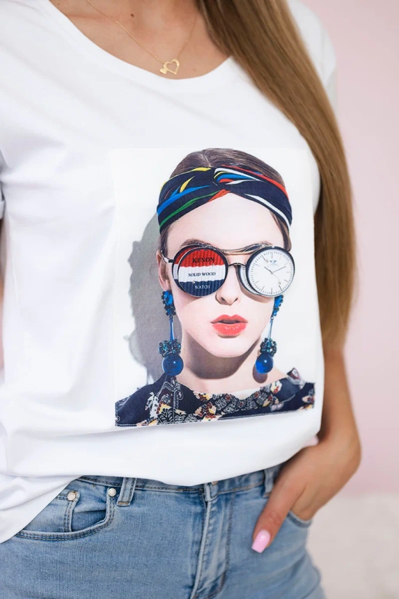 Bluse mit Frau Grafik weiß