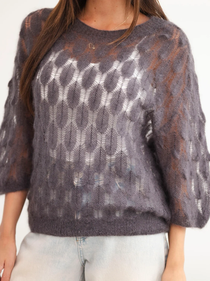 Damenpullover aus 70% Kid-Mohair, durchbrochen mit kurzen Ärmeln grafitowy