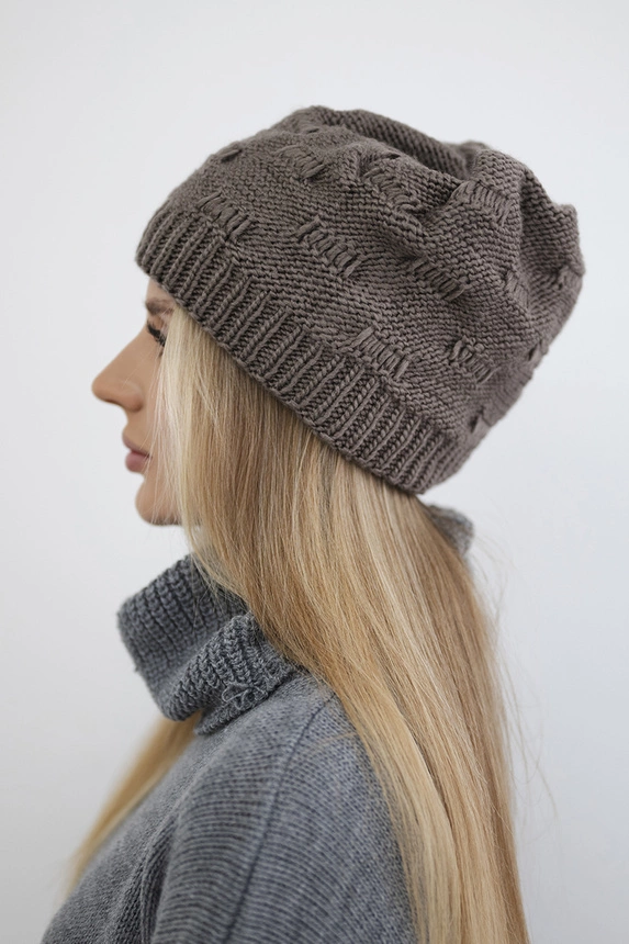 Moteriška kepurė Nastia K373 mocca