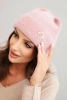 Damenmütze winterlich flauschig mit dekorativem Knopf rosa puder