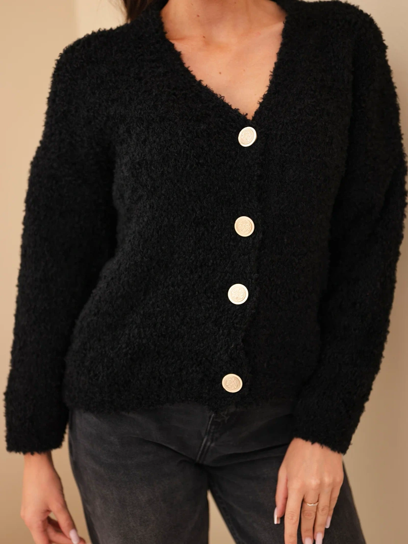 Damenpullover mit Mohair und dekorativen Knöpfen schwarz