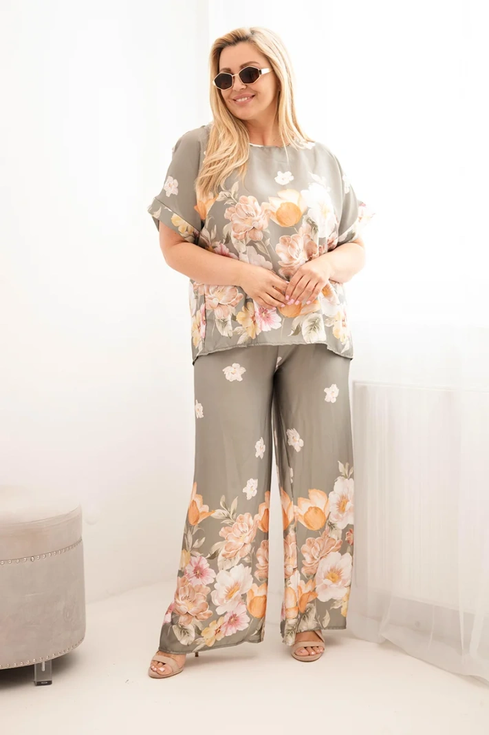 Damen-Plus-Size-Set mit Bluse und Hose im Blumenmuster und weitem Bein khaki