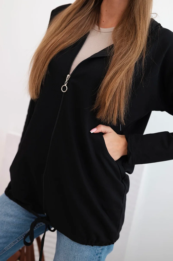 Dámská mikina s kapucí a šňůrkou dole černá