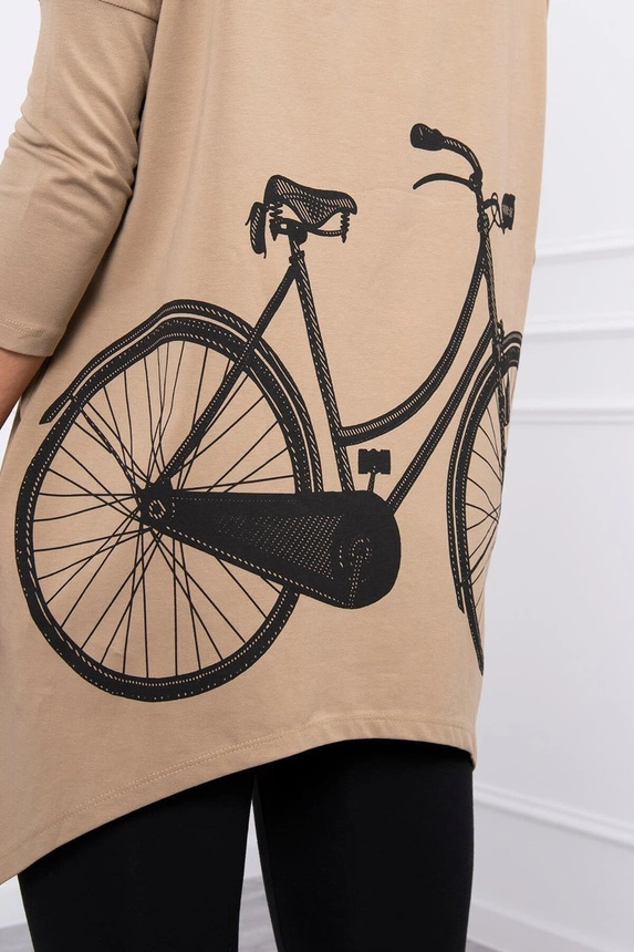 Sweatshirt with a bicycle print camel