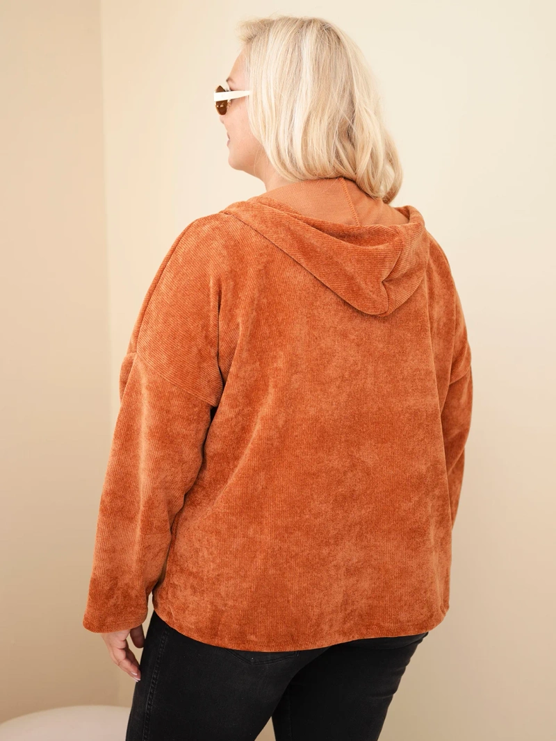 Moteriškas palaidinukas Plus Size aksominis su gobtuvu ir užtrauktuku oversize rudą