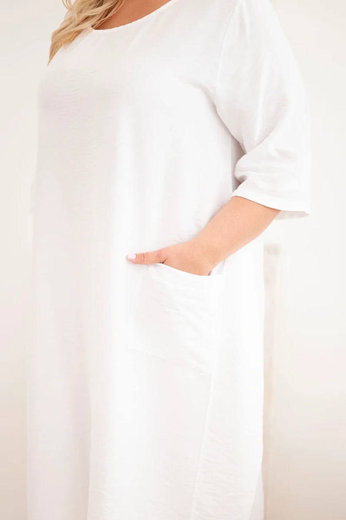 Sukienka damska Plus Size wiskozowa z kieszeniami krótki rękaw biała