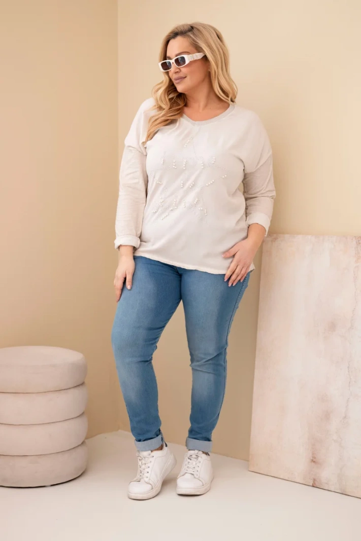 Dámská blůza Plus Size s potiskem a perlami béžová