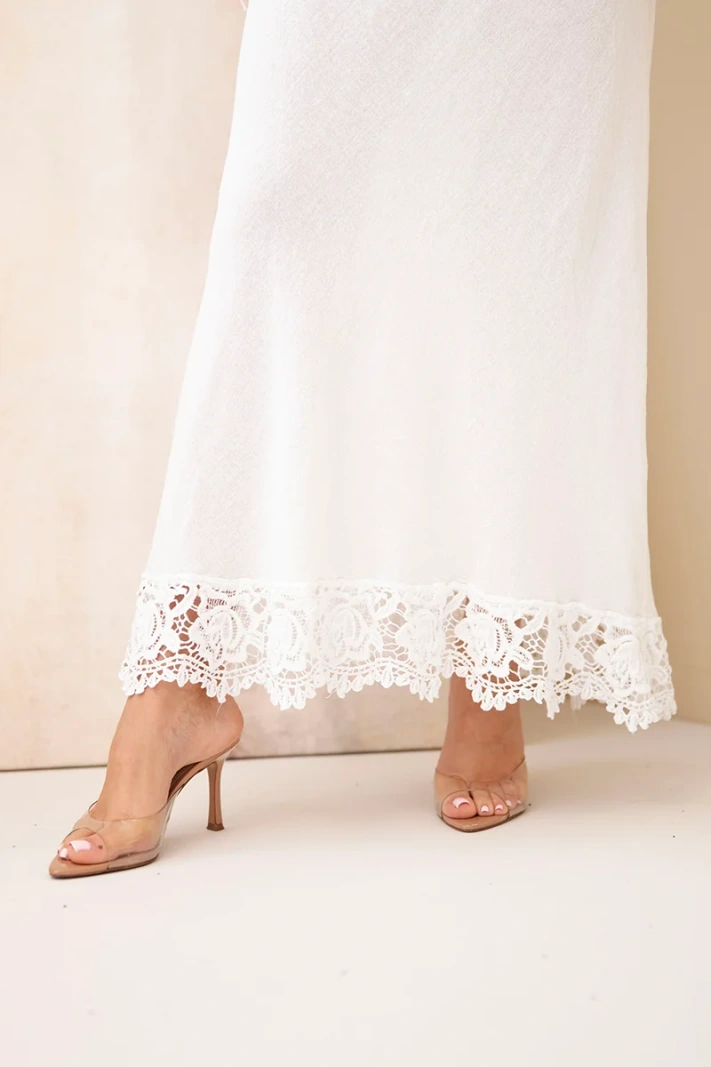 Women's cotton maxi dress with lace white
