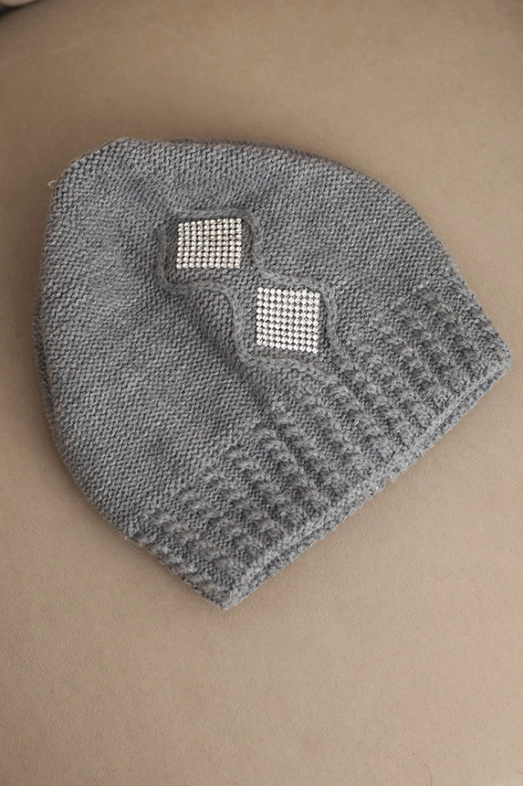 Women's winter wool hat with zirconia K453 graphite