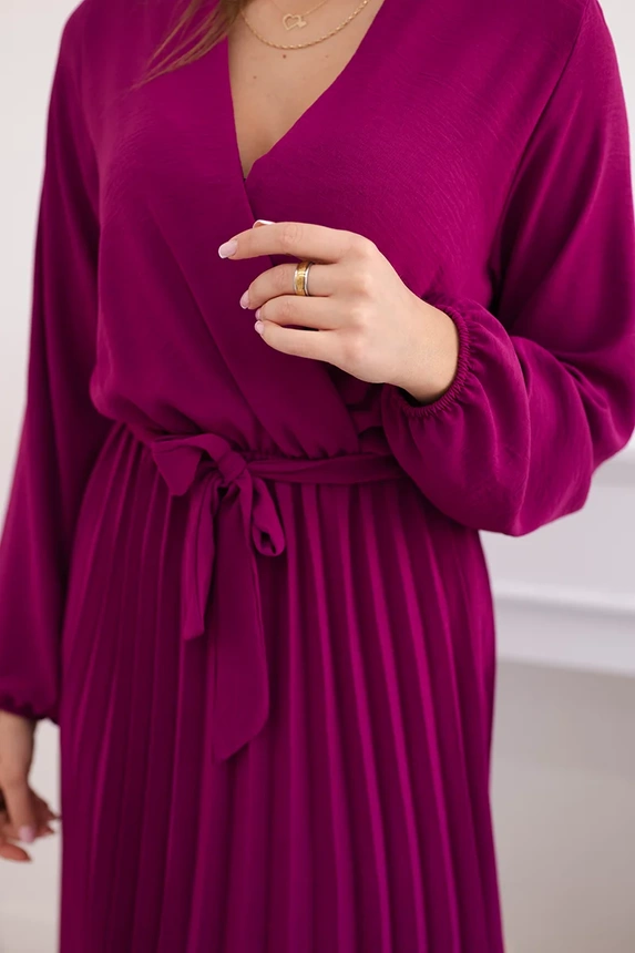 Kleid mit plissiertem Saum gebunden Pflaume