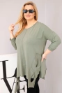Dámska bavlnená blúzka Plus Size s asymetrickým spodkom a výrezmi khaki