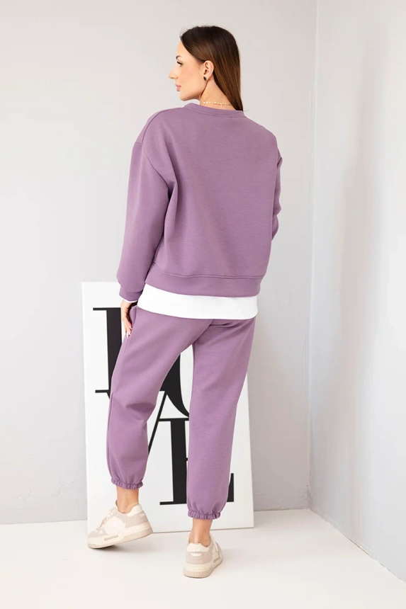 Damen-Set aus butterweichem Material mit lockerer Bluse und Jogginghose lila
