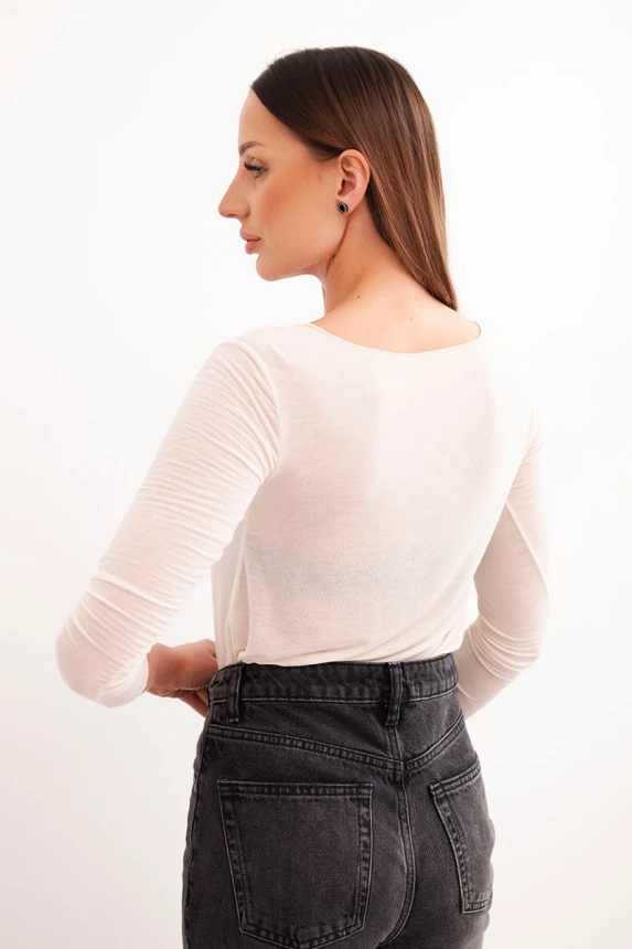 Damenbluse aus Kaschmir mit rundem Ausschnitt und langen Ärmeln hellbeige