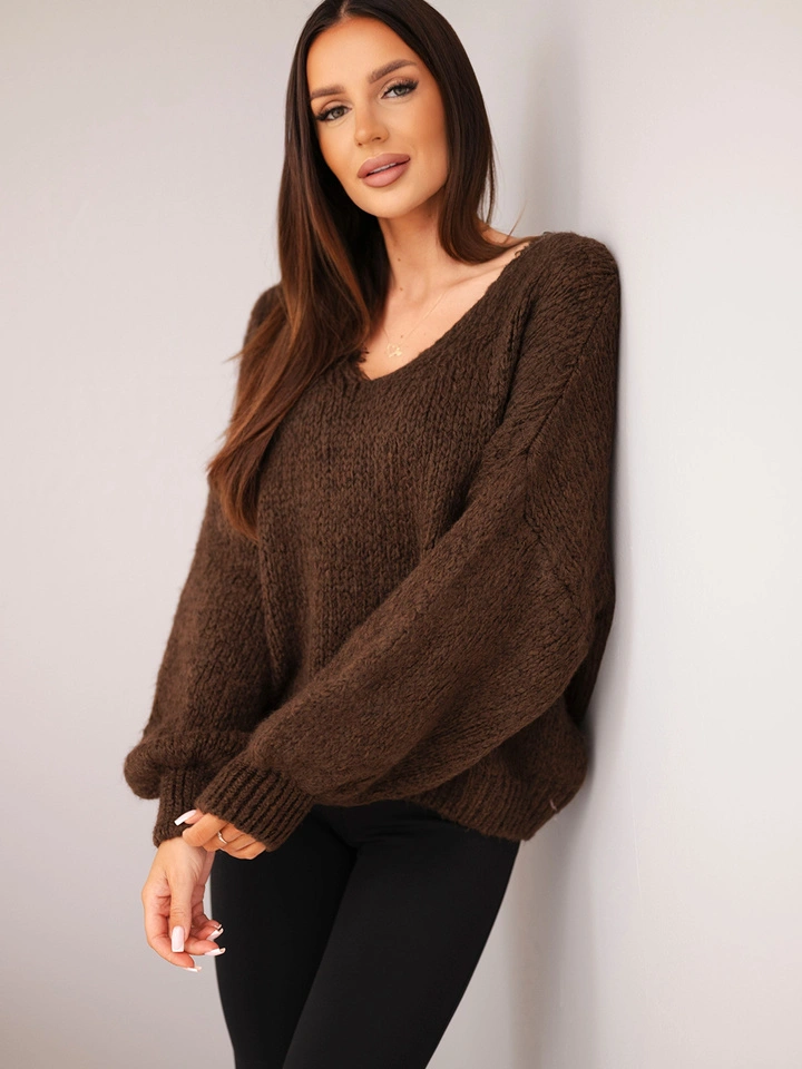 Sweter damski z dodatkiem wełny luźny fason brązowy