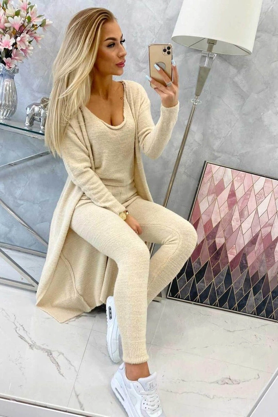 Alpaca sweater set beige