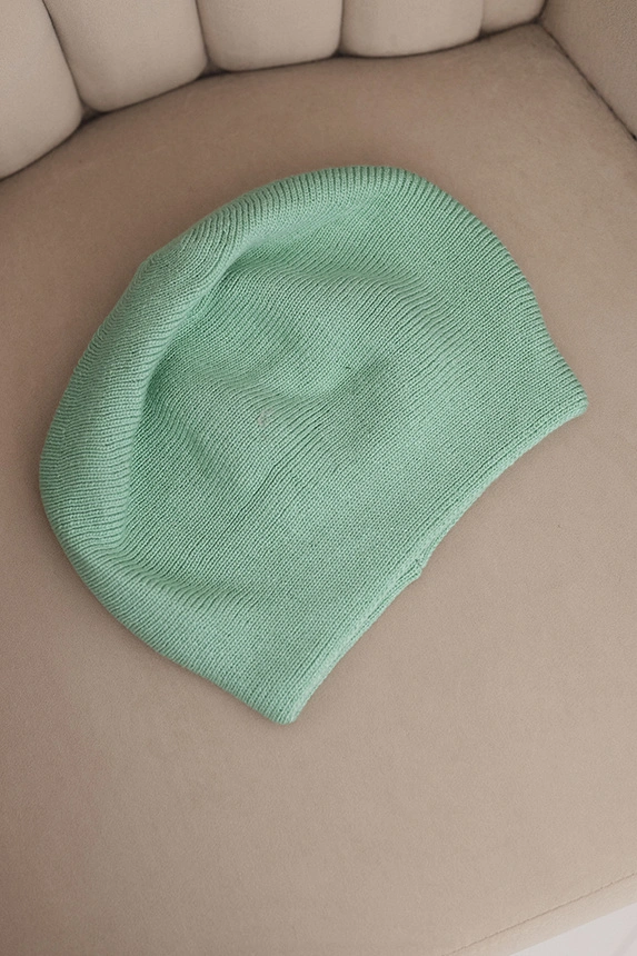Damenmütze klassische glatte Beanie K420 dunkel mint