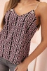 Women's sleeveless top with a chain and geometric pattern dark pink