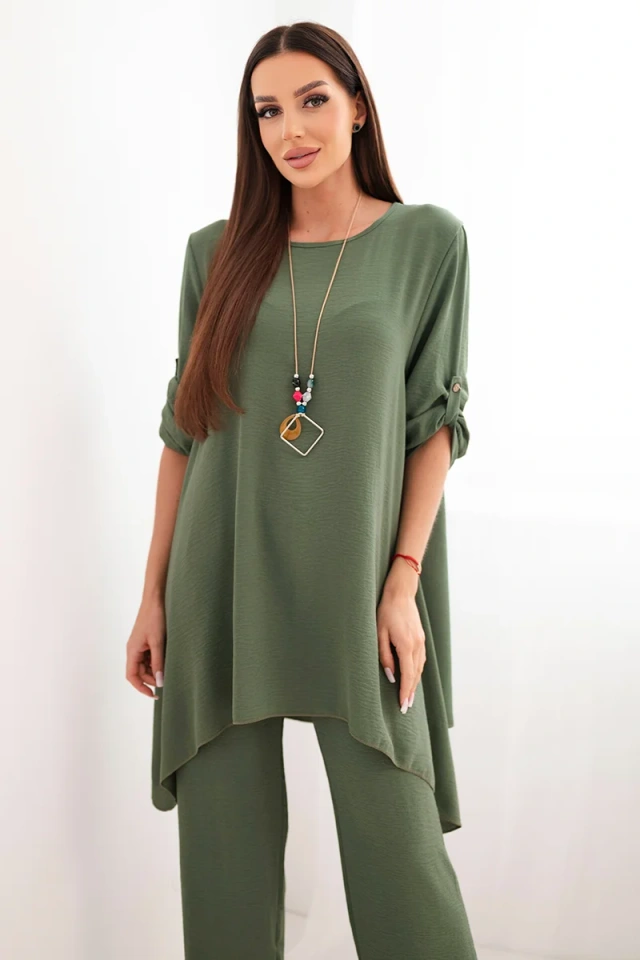 Set Bluse + Hose mit Anhänger  Licht khaki