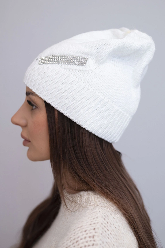 Women's wool winter hat with decorative crystals K399 black