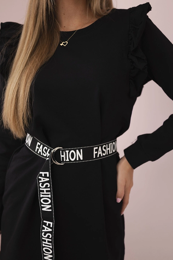 Damenkleid mit Rüschen und Gürtel schwarz